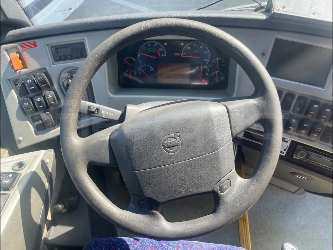 Volvo B12B - Turistički autobus: slika 2 Volvo B12B - Turistički autobus: slika 2