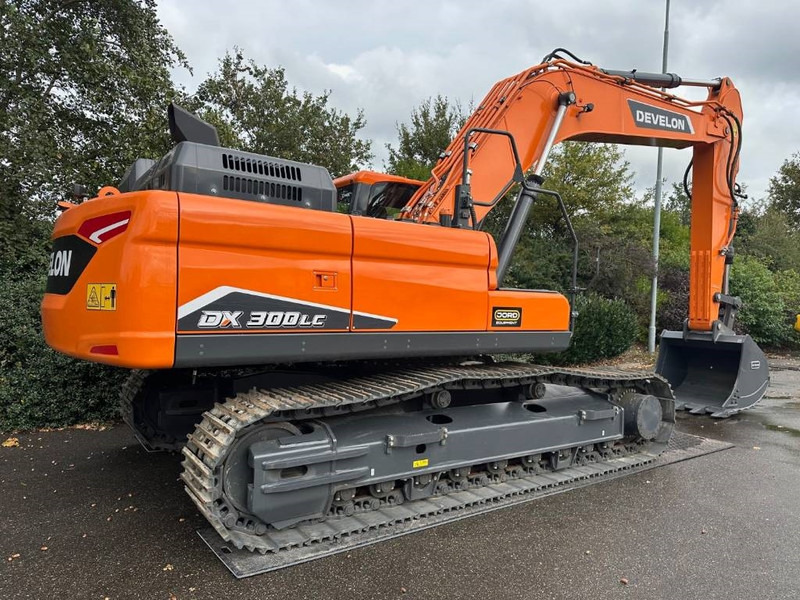 Develon DX 300 LC-7M - Bager guseničar: slika 4 Develon DX 300 LC-7M - Bager guseničar: slika 4