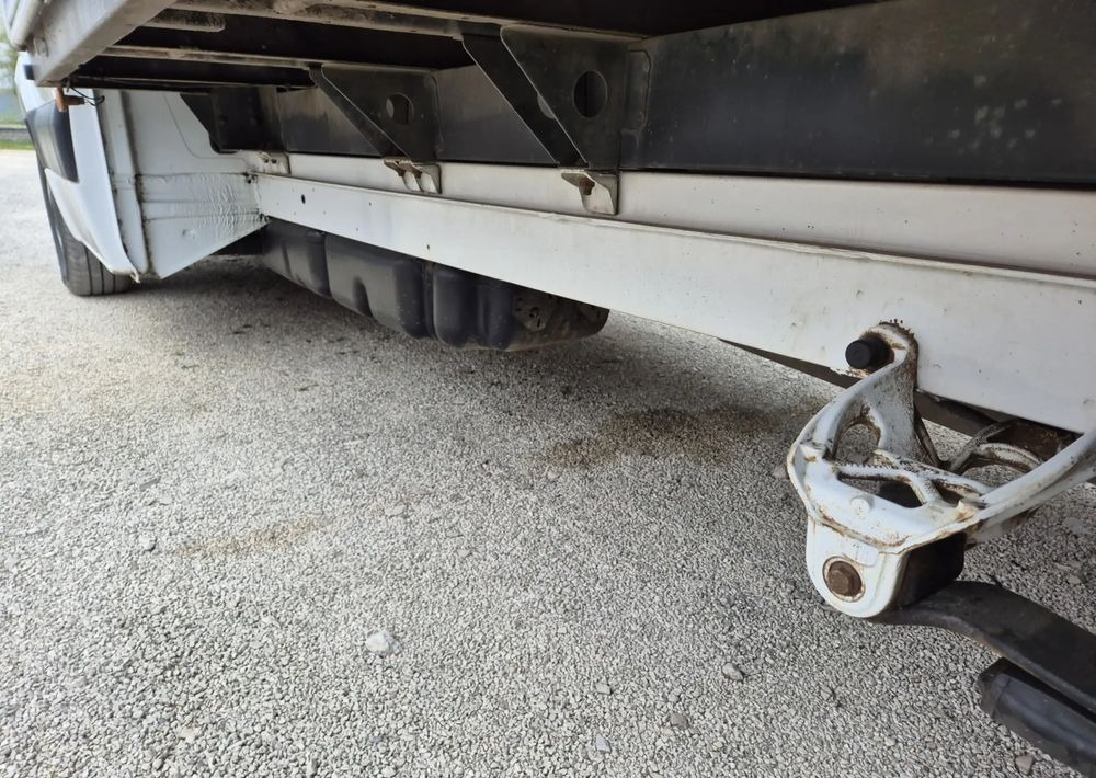 Mercedes-Benz 316CDI 2.2 160KM - Dostavno vozilo sa otvorenom sandukom: slika 4 Mercedes-Benz 316CDI 2.2 160KM - Dostavno vozilo sa otvorenom sandukom: slika 4