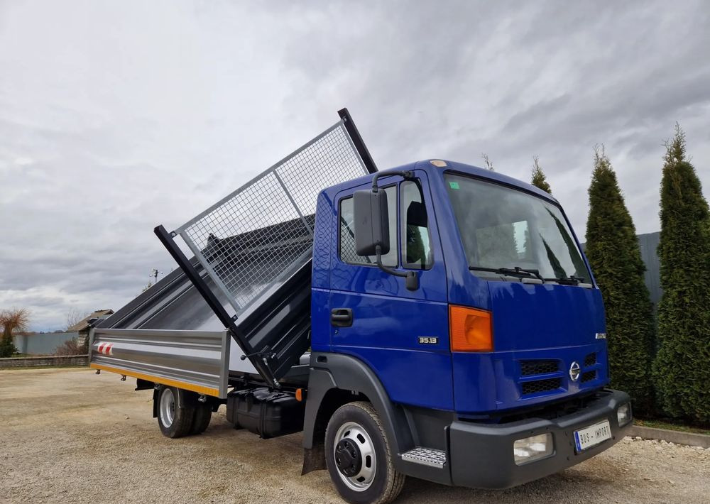 Nissan Atleon 3.0 - Dostavno vozilo istovarivač: slika 3 Nissan Atleon 3.0 - Dostavno vozilo istovarivač: slika 3