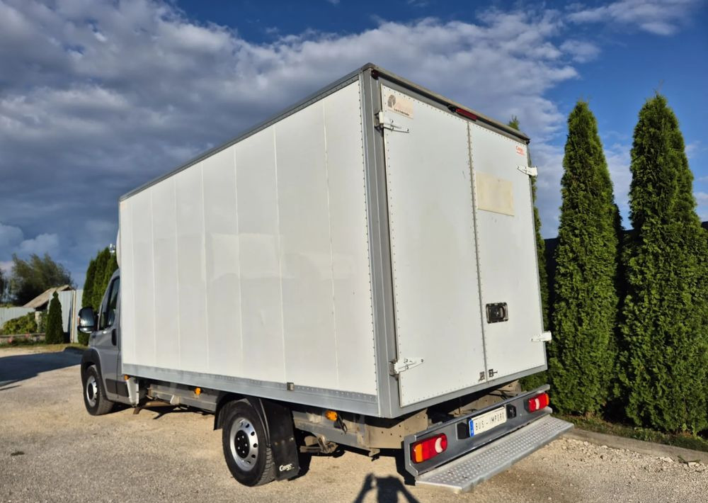 Peugeot Boxer 3.0 180KM - Dostavno vozilo sa zatvorenim sandukom: slika 3 Peugeot Boxer 3.0 180KM - Dostavno vozilo sa zatvorenim sandukom: slika 3