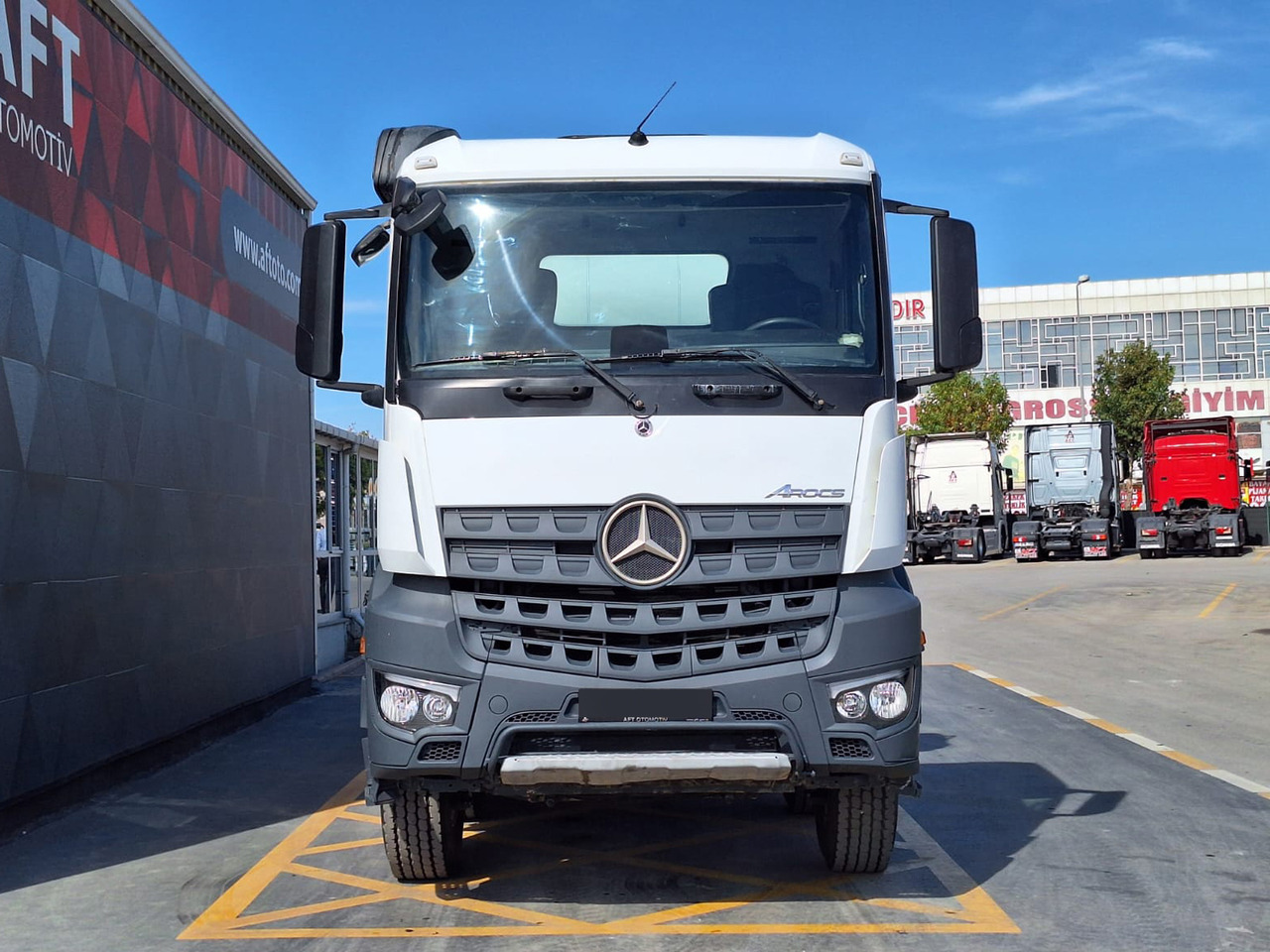 MERCEDES-BENZ AROCS 4142 - Mešalica za beton: slika 2 MERCEDES-BENZ AROCS 4142 - Mešalica za beton: slika 2