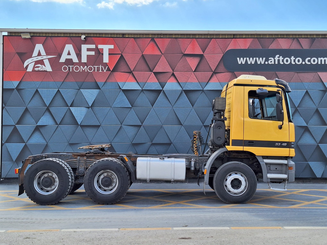 MERCEDES-BENZ ACTROS 3348 - Tegljač: slika 4 MERCEDES-BENZ ACTROS 3348 - Tegljač: slika 4