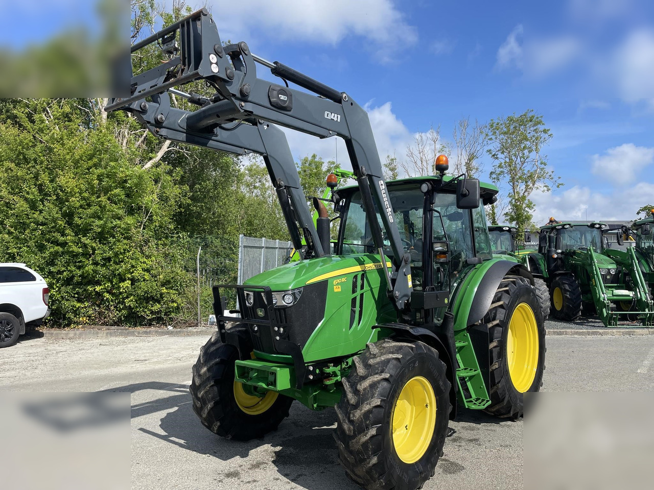 2015 JOHN DEERE 6110RC - Traktor: slika 2 2015 JOHN DEERE 6110RC - Traktor: slika 2