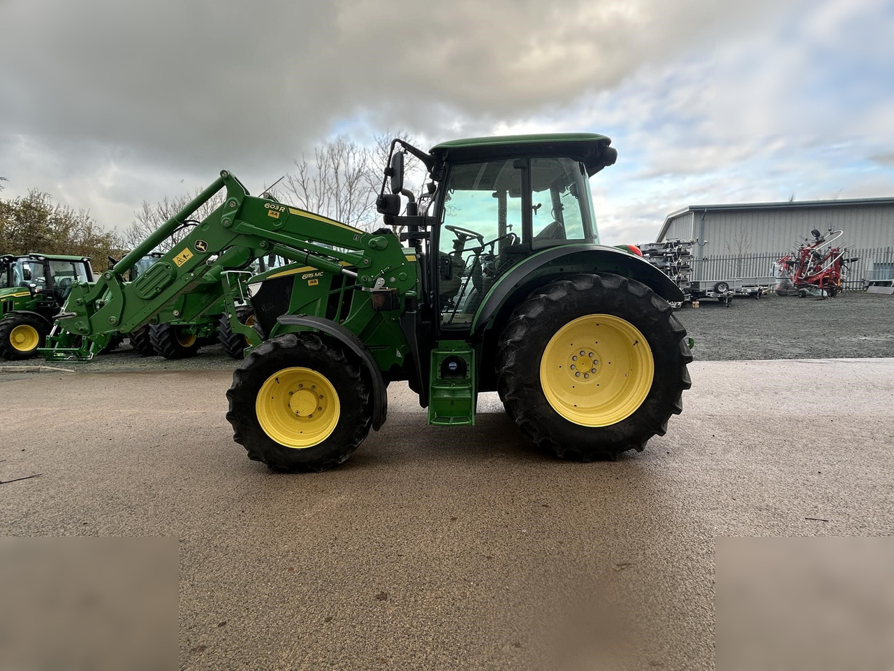 2018 JOHN DEERE 6115MC - Traktor: slika 5 2018 JOHN DEERE 6115MC - Traktor: slika 5