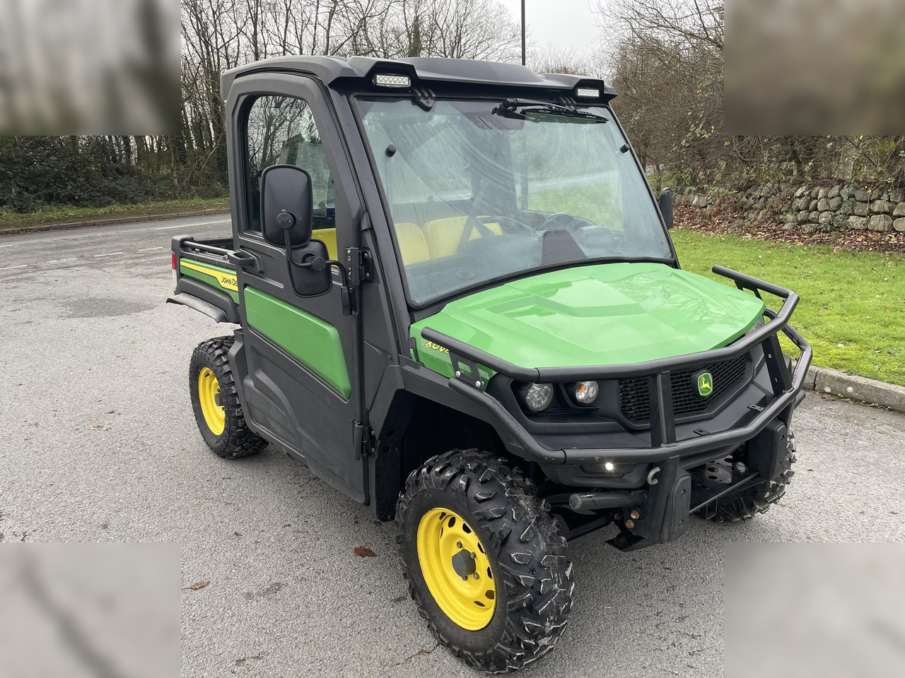2023 JOHN DEERE GATOR XUV 865M - ATV/ Četvorotočkaš: slika 1 2023 JOHN DEERE GATOR XUV 865M - ATV/ Četvorotočkaš: slika 1