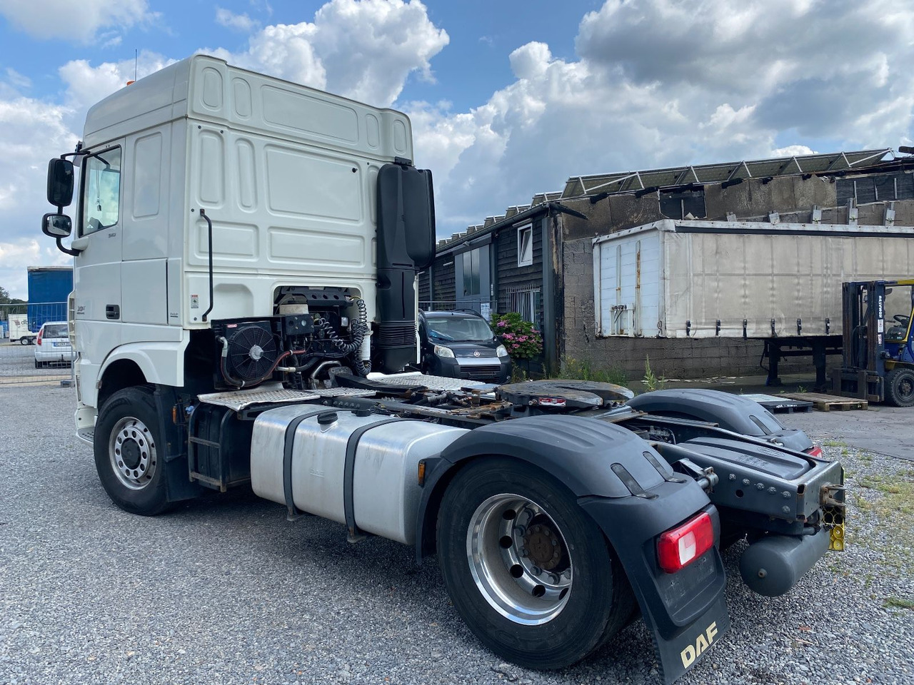 DAF XF 510 SC mit Kipphydr. - Tegljač: slika 4 DAF XF 510 SC mit Kipphydr. - Tegljač: slika 4