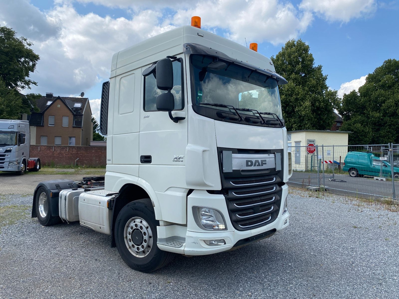 DAF XF 510 SC mit Kipphydr. - Tegljač: slika 2 DAF XF 510 SC mit Kipphydr. - Tegljač: slika 2
