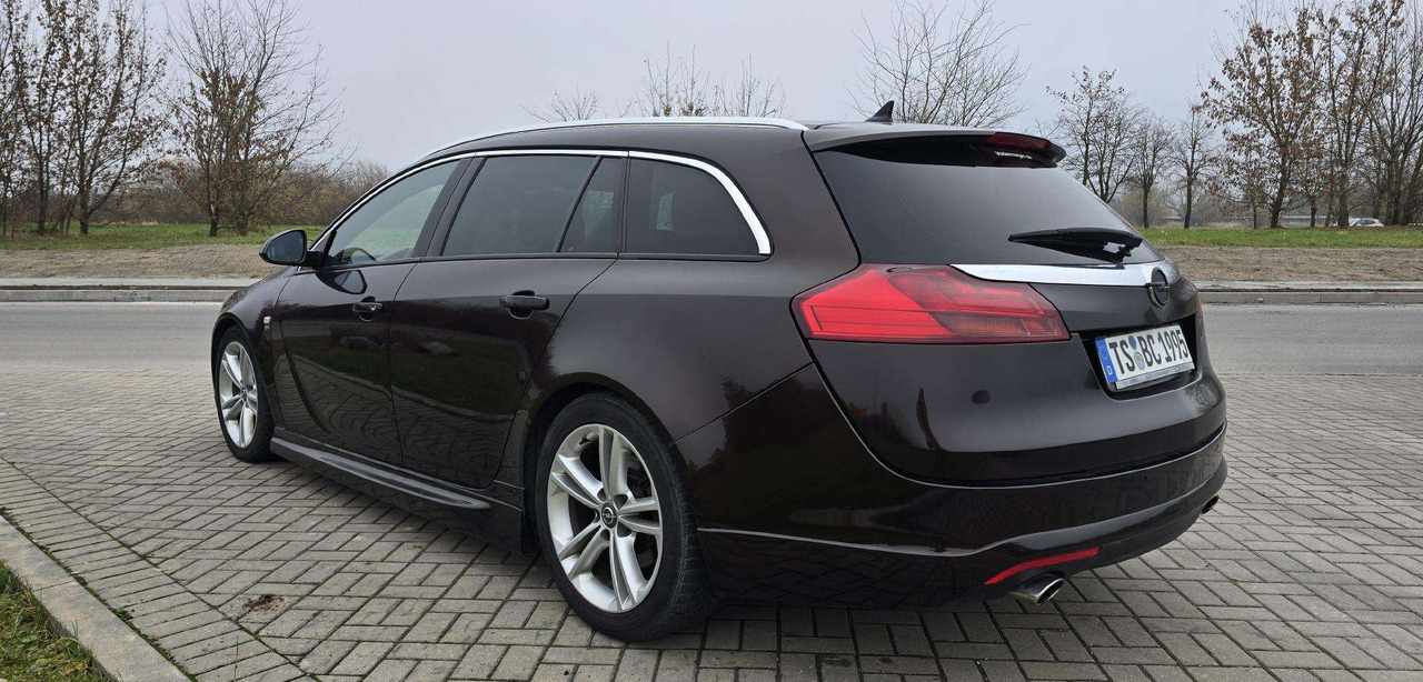 Opel Insignia - Karavan: slika 4 Opel Insignia - Karavan: slika 4