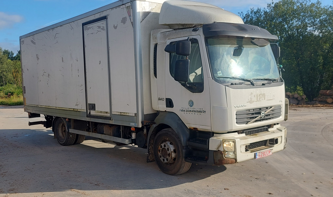 VOLVO FL240 - Kamion sa zatvorenim sandukom: slika 5 VOLVO FL240 - Kamion sa zatvorenim sandukom: slika 5