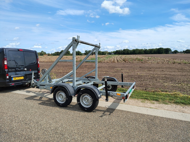 Blyss 3000 - Kablovska prikolica: slika 2 Blyss 3000 - Kablovska prikolica: slika 2