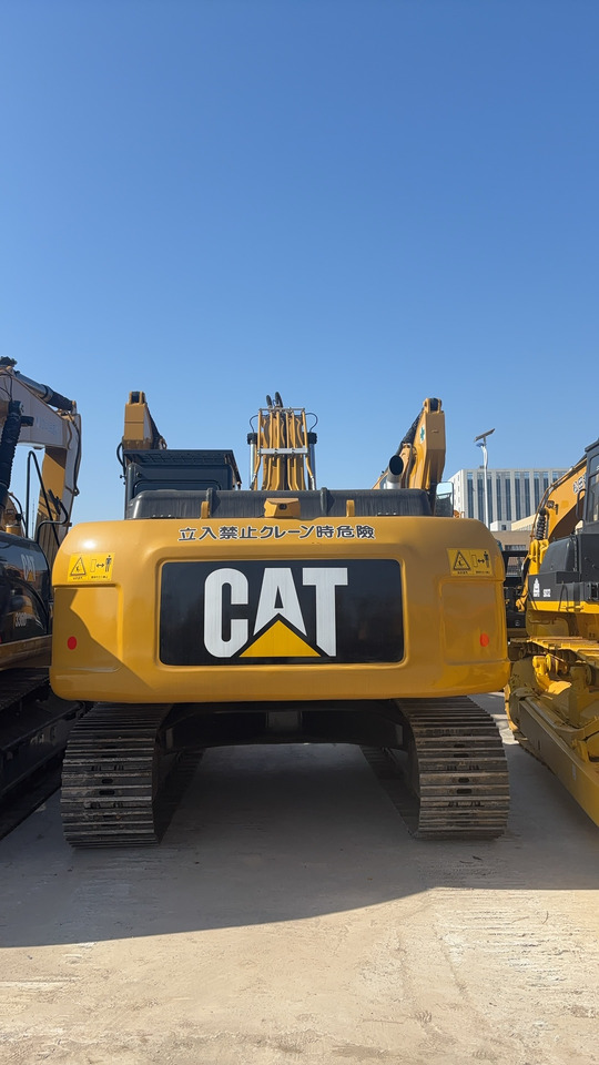 CATERPILLAR 330D2L used excavator source supply - Bager guseničar: slika 2 CATERPILLAR 330D2L used excavator source supply - Bager guseničar: slika 2