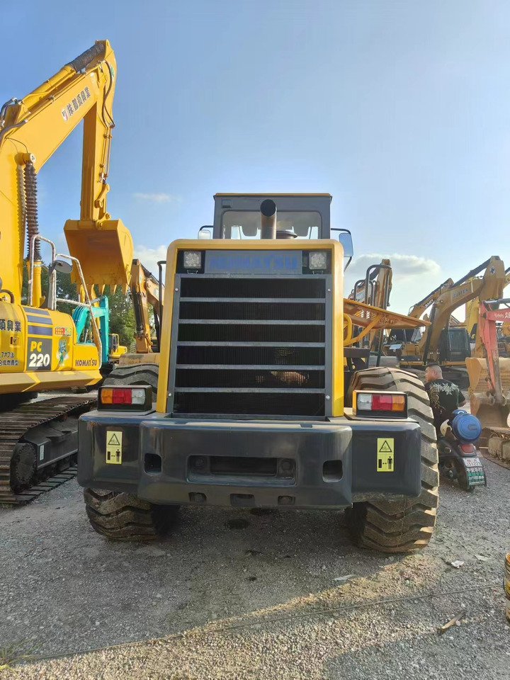 KOMATSU wa380 - Utovarivač točkaš: slika 2 KOMATSU wa380 - Utovarivač točkaš: slika 2