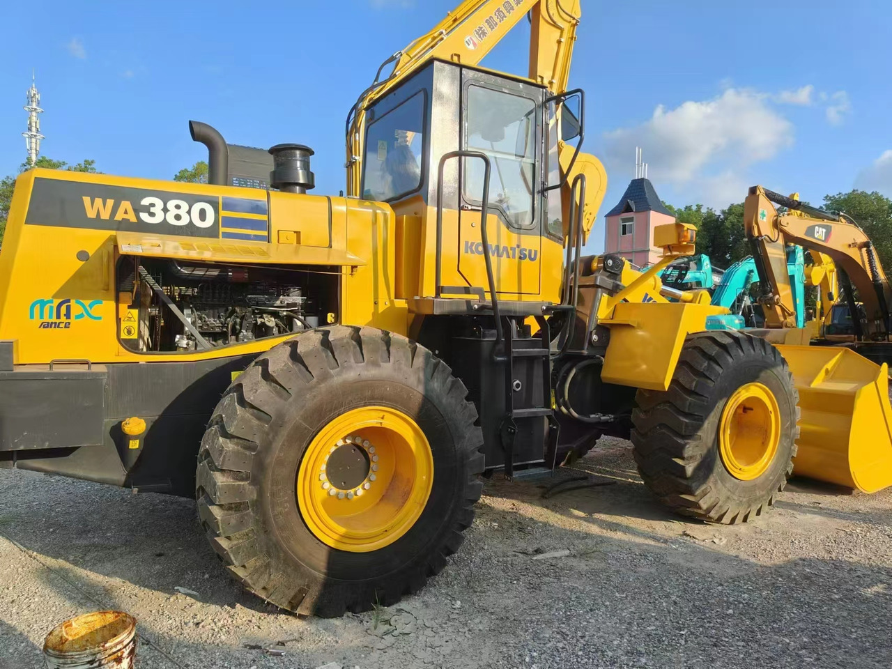 KOMATSU wa380 - Utovarivač točkaš: slika 1 KOMATSU wa380 - Utovarivač točkaš: slika 1