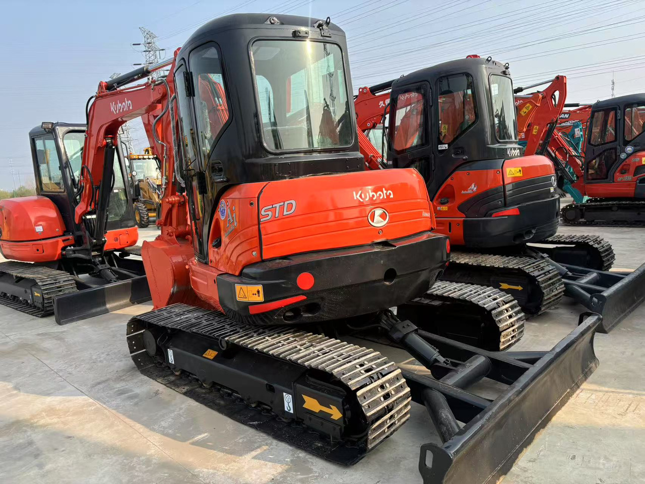 KUBOTA 6 ton mini excavator japan brand original - Mini bager: slika 4 KUBOTA 6 ton mini excavator japan brand original - Mini bager: slika 4