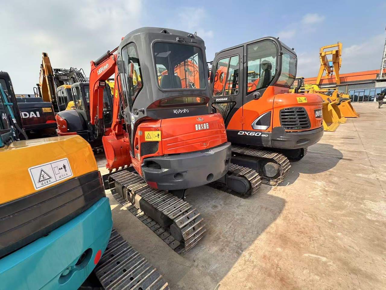 KUBOTA u35-5 japan brand mini excavator - Mini bager: slika 5 KUBOTA u35-5 japan brand mini excavator - Mini bager: slika 5