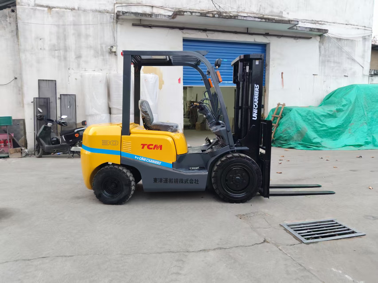 TCM FD30 Japan brand used 3 ton diesel forklift Customizable mast clamps - Dizel viljuškar: slika 1 TCM FD30 Japan brand used 3 ton diesel forklift Customizable mast clamps - Dizel viljuškar: slika 1