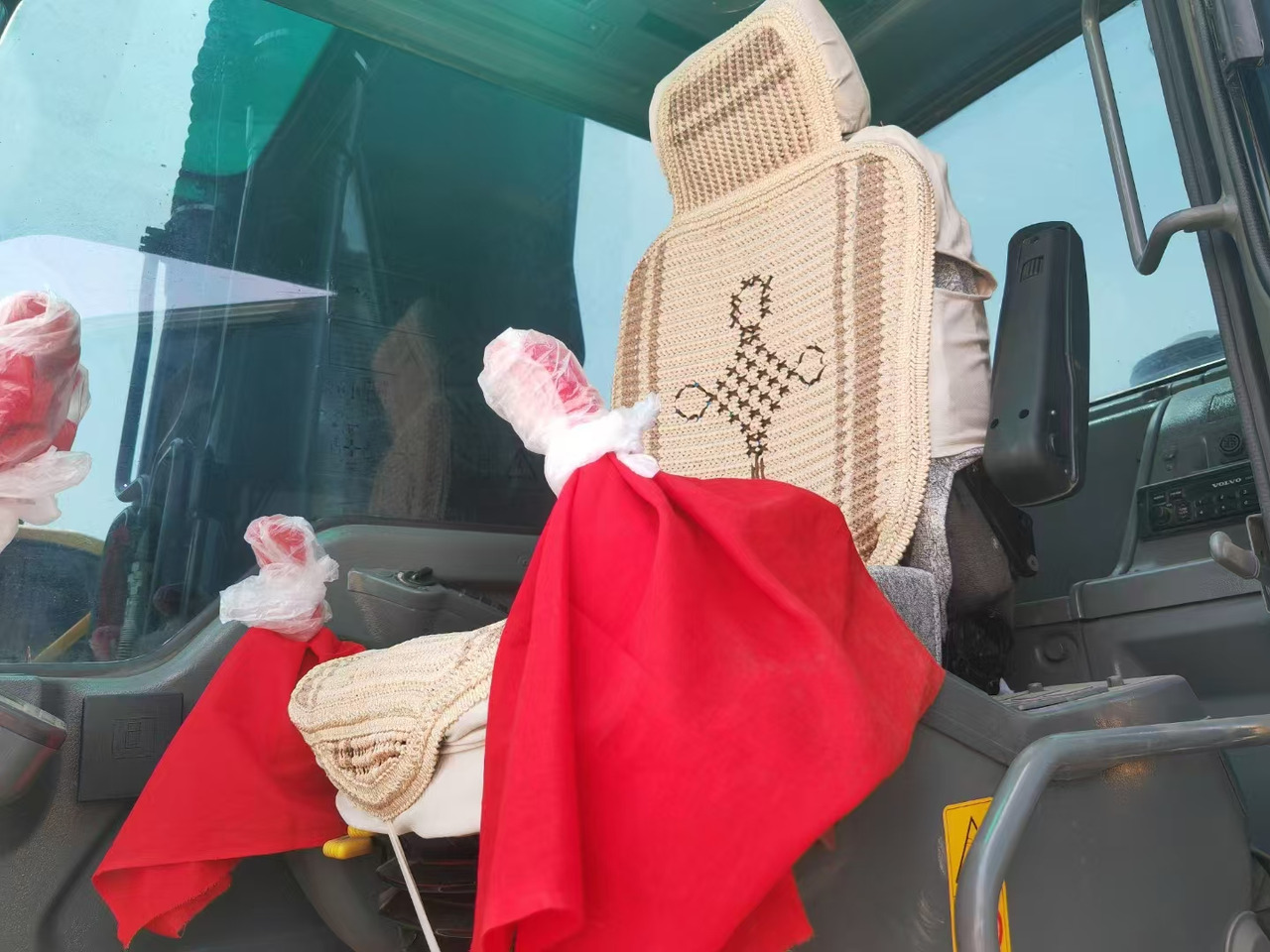 VOLVO EC210 used excavator - Bager guseničar: slika 5 VOLVO EC210 used excavator - Bager guseničar: slika 5