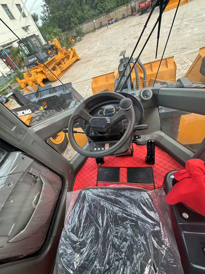 XCMG ZL50GN low hour front loader for sale - Utovarivač točkaš: slika 5 XCMG ZL50GN low hour front loader for sale - Utovarivač točkaš: slika 5
