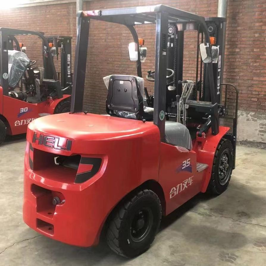 Heli brand new 3.5T diesel forklift(Clamp available) - Dizel viljuškar: slika 4 Heli brand new 3.5T diesel forklift(Clamp available) - Dizel viljuškar: slika 4