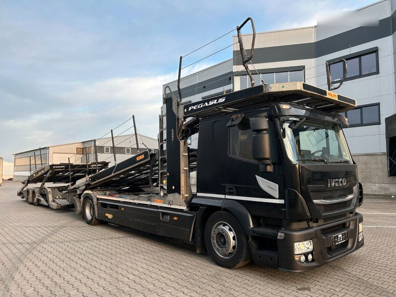 IVECO Stralis 460 - Kamion za prevoz automobila: slika 4 IVECO Stralis 460 - Kamion za prevoz automobila: slika 4