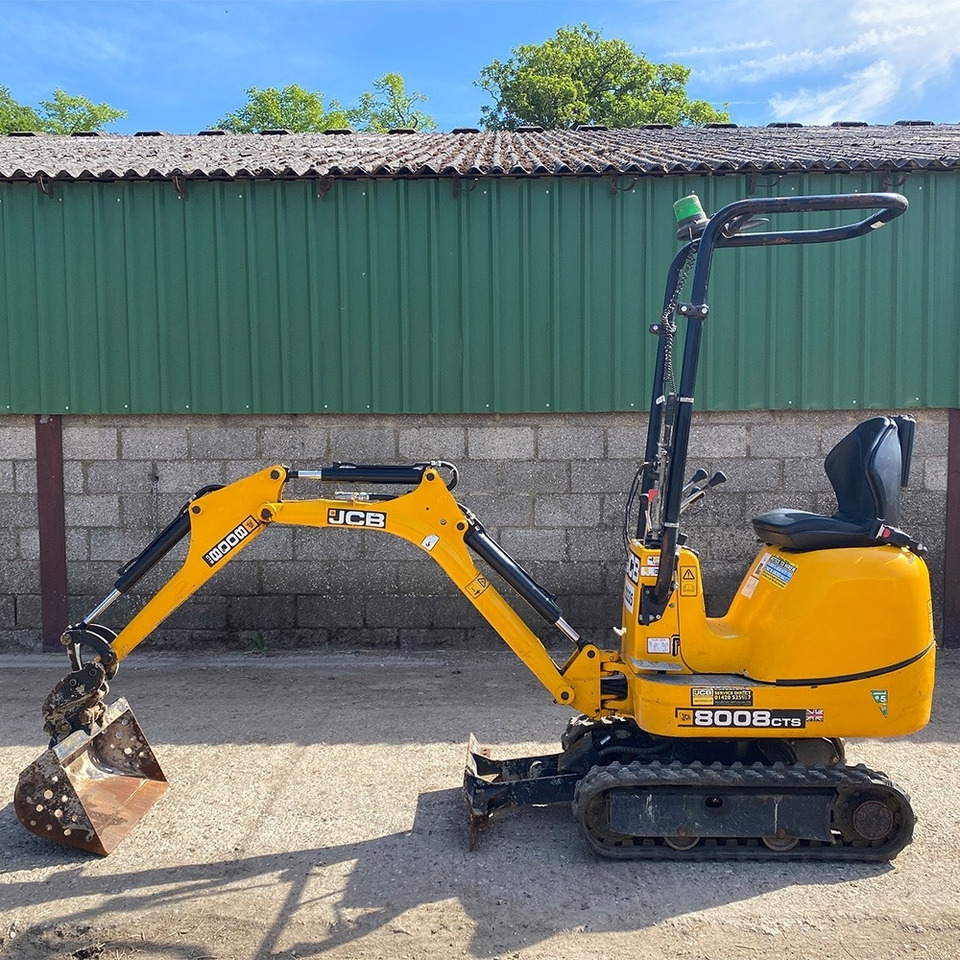 JCB 8008 - Mini bager: slika 3 JCB 8008 - Mini bager: slika 3
