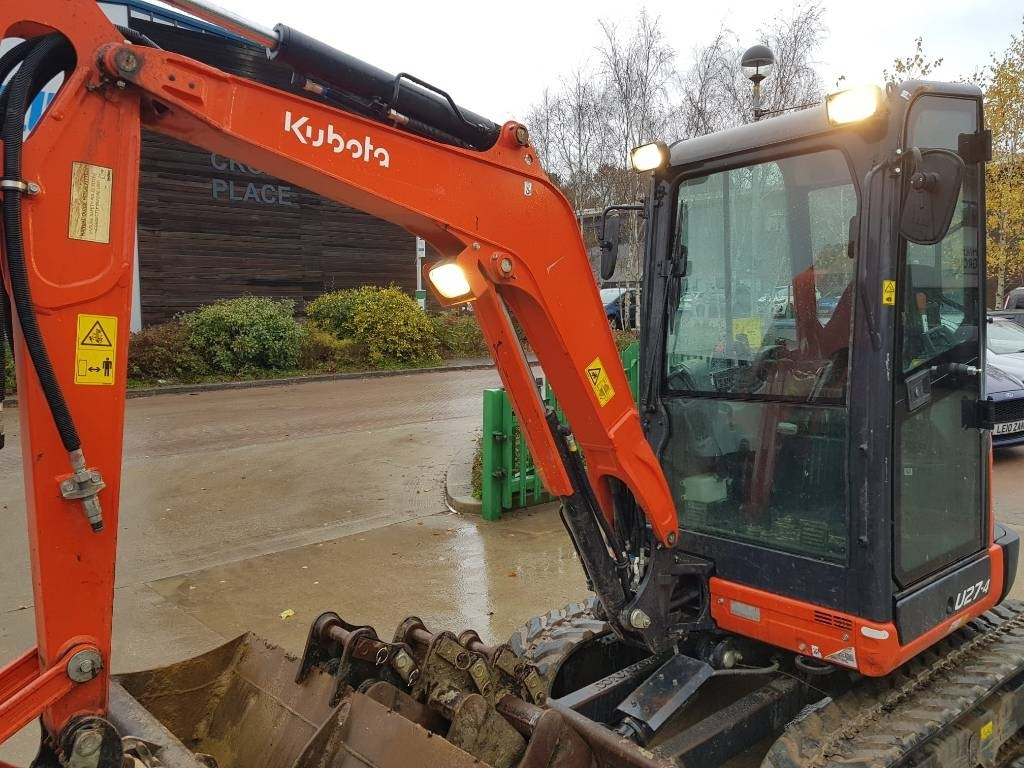 Mini bager Kubota U27-4: slika 12