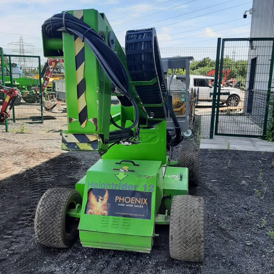 Zglobna platforma Niftylift HR 12: slika 6