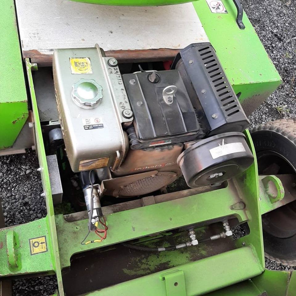 Zglobna platforma Niftylift HR 12: slika 11