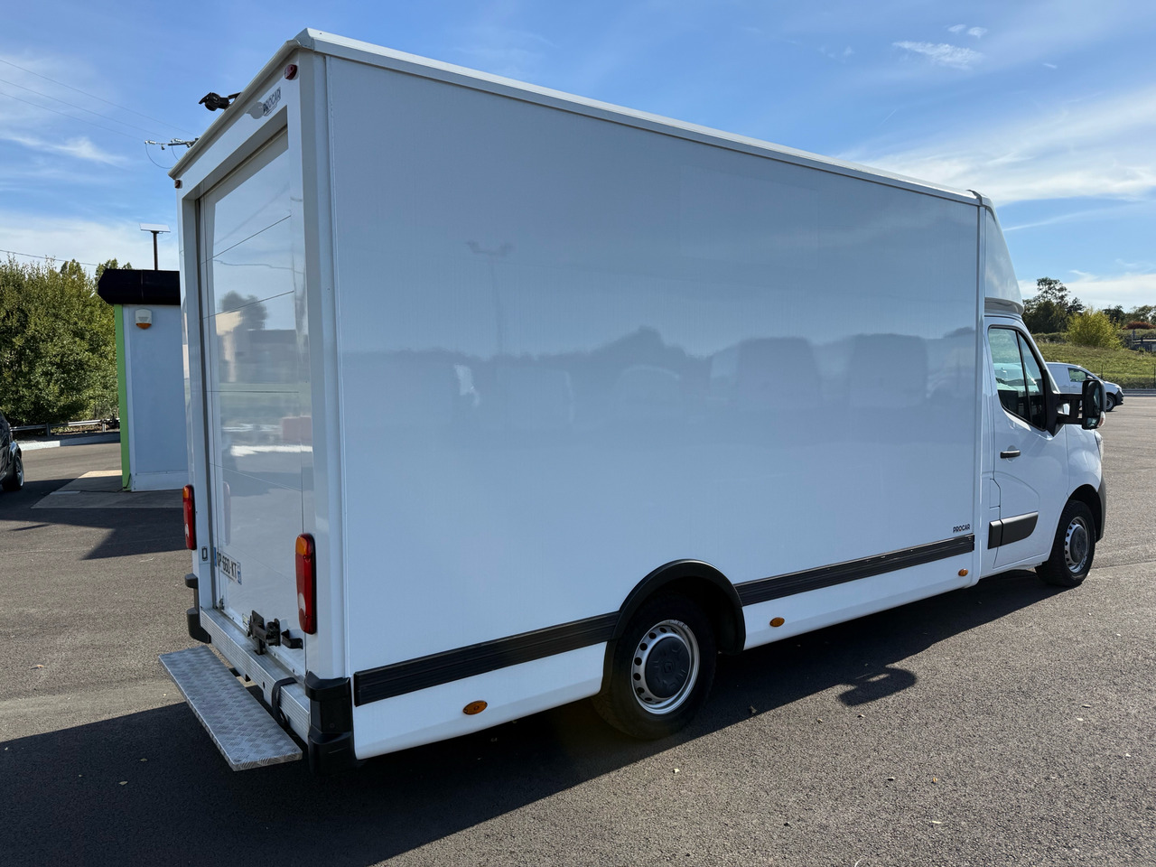 RENAULT MASTER 2.3 DCI 165 Planché Cabine Procar - Dostavno vozilo sa zatvorenim sandukom: slika 3 RENAULT MASTER 2.3 DCI 165 Planché Cabine Procar - Dostavno vozilo sa zatvorenim sandukom: slika 3