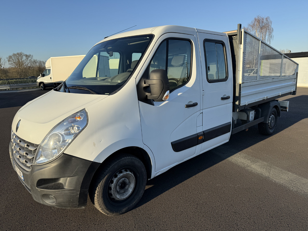 RENAULT MASTER 2.3DCI125 BENNE ACIER DOUBLE CABINE ROUE SIMPLE + REHAUSSE DE RIDELLE - Dostavno vozilo istovarivač: slika 5 RENAULT MASTER 2.3DCI125 BENNE ACIER DOUBLE CABINE ROUE SIMPLE + REHAUSSE DE RIDELLE - Dostavno vozilo istovarivač: slika 5