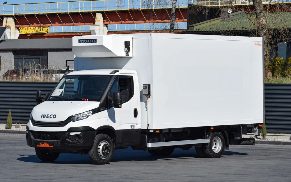 Iveco DAILY 70C18 / 3.0 - 180 KM / AUTOMAT HI-MATIC / 3 OSOBY / CHŁODNIA - MROŹNIA 4,55 M / AGREGAD FRIGOBLOCK / WINDA SORENSEN / KLIMA / TEMPOMAT / KAMERA COFANIA / REGULOWANE ZAWIESZENIE / SERWISOWA - Hladnjača: slika 1 Iveco DAILY 70C18 / 3.0 - 180 KM / AUTOMAT HI-MATIC / 3 OSOBY / CHŁODNIA - MROŹNIA 4,55 M / AGREGAD FRIGOBLOCK / WINDA SORENSEN / KLIMA / TEMPOMAT / KAMERA COFANIA / REGULOWANE ZAWIESZENIE / SERWISOWA - Hladnjača: slika 1