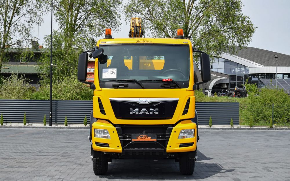 MAN TGS 26.400 / 6x4 / EURO 6 / UDT / HDS FASSI 165 / WYSUW x3 / ROTATOR / CHWYTAK / STEROWANIE RADIOWE / WZMOCNIONA RAMA / WYWROTKA / HYDROBURTA / AUTOMAT / 2017 / NOWE OPONY - 100% / NISKI PRZEBIEG - Istovarivač, Kamion sa dizalicom: slika 2 MAN TGS 26.400 / 6x4 / EURO 6 / UDT / HDS FASSI 165 / WYSUW x3 / ROTATOR / CHWYTAK / STEROWANIE RADIOWE / WZMOCNIONA RAMA / WYWROTKA / HYDROBURTA / AUTOMAT / 2017 / NOWE OPONY - 100% / NISKI PRZEBIEG - Istovarivač, Kamion sa dizalicom: slika 2