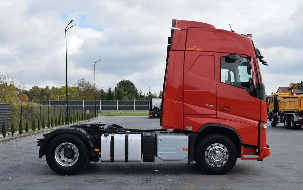 Volvo FH500 / HYDRAULIKA / EURO 6 / ACC / LEDY / ALUFELGI / SERWISOWANY / SPROWADZONY - Tegljač: slika 4 Volvo FH500 / HYDRAULIKA / EURO 6 / ACC / LEDY / ALUFELGI / SERWISOWANY / SPROWADZONY - Tegljač: slika 4