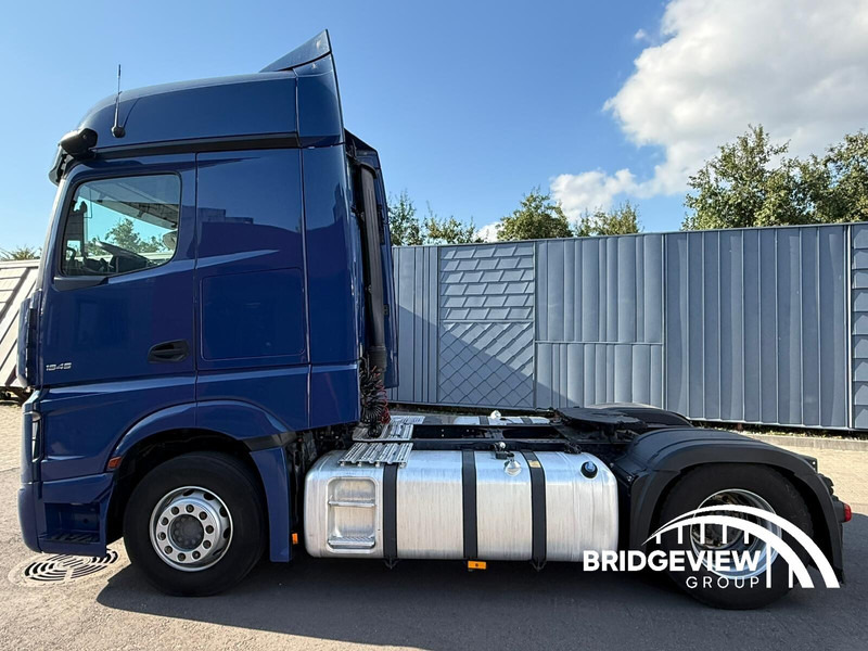 Mercedes-Benz Actros 1845 - Tegljač: slika 4 Mercedes-Benz Actros 1845 - Tegljač: slika 4