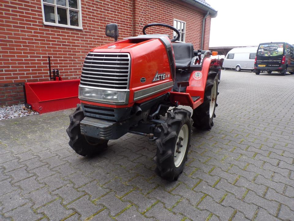 Kleintraktor Kubota A-15 - Mali traktor: slika 3 Kleintraktor Kubota A-15 - Mali traktor: slika 3