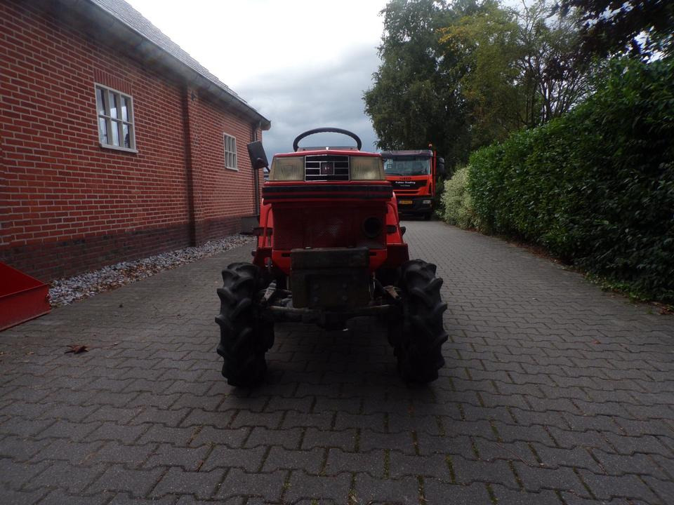 Mali traktor Kleintraktor Kubota B-40: slika 6 Mali traktor Kleintraktor Kubota B-40: slika 6