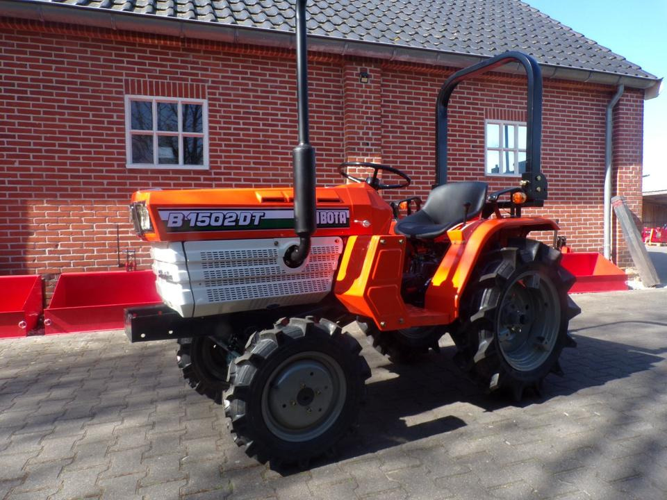 Kleintraktor Kubota B1502, ab 95€ pro Monat. - Mali traktor: slika 1 Kleintraktor Kubota B1502, ab 95€ pro Monat. - Mali traktor: slika 1