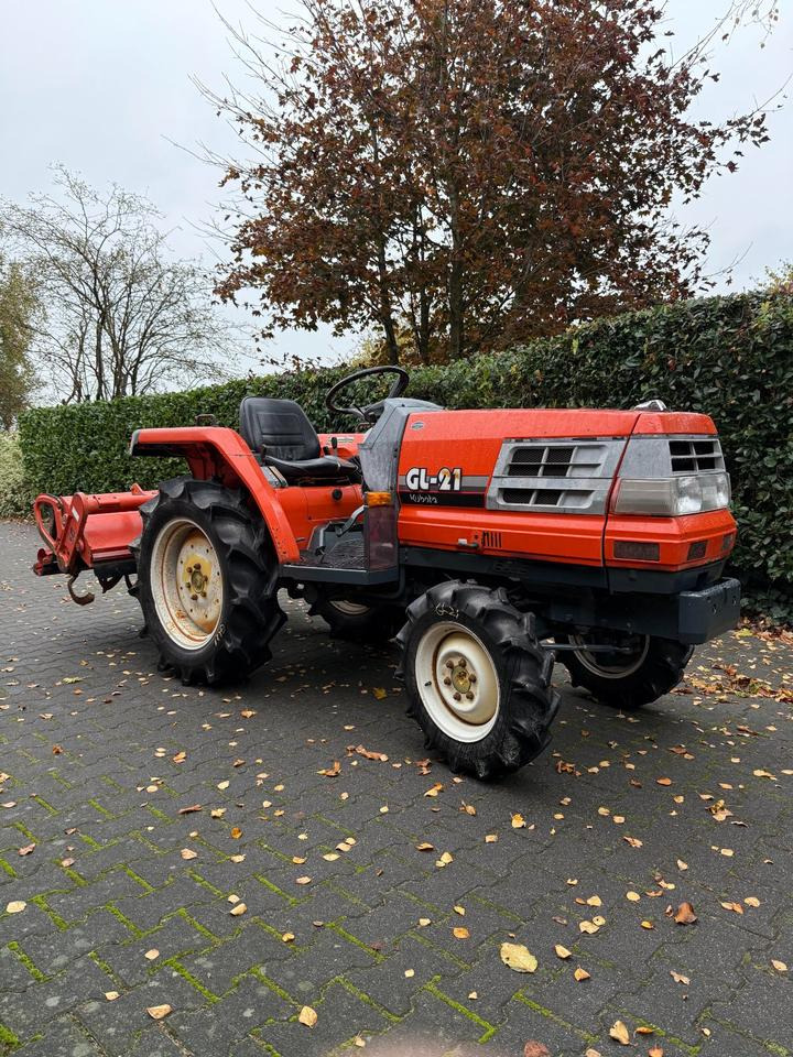 Kleintraktor Kubota GL-21 - Mali traktor: slika 2 Kleintraktor Kubota GL-21 - Mali traktor: slika 2