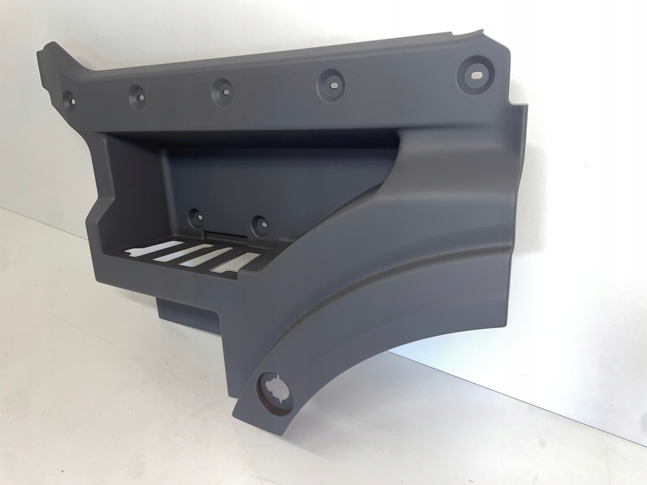 GÓRNA STOPNICA STOPIEŃ MAN TGX TGX3 TG3 81615200083 - Prag za Kamion: slika 3 GÓRNA STOPNICA STOPIEŃ MAN TGX TGX3 TG3 81615200083 - Prag za Kamion: slika 3