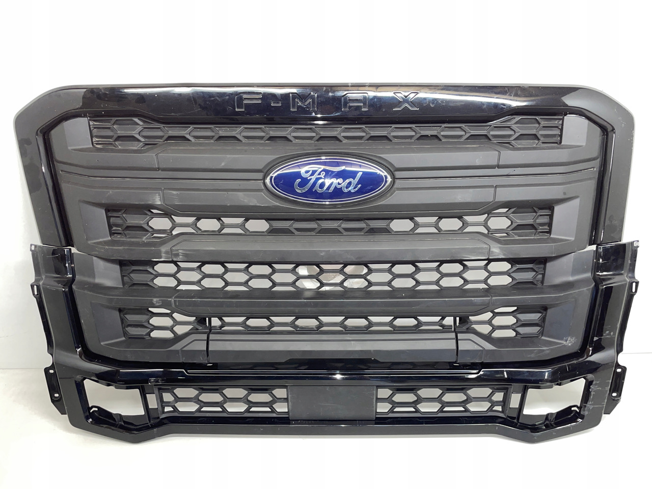 GRILL ZDERZAKA MASKI FORD F-MAX F MAX ZDERZAK ATRAPA - Branik za Kamion: slika 1 GRILL ZDERZAKA MASKI FORD F-MAX F MAX ZDERZAK ATRAPA - Branik za Kamion: slika 1