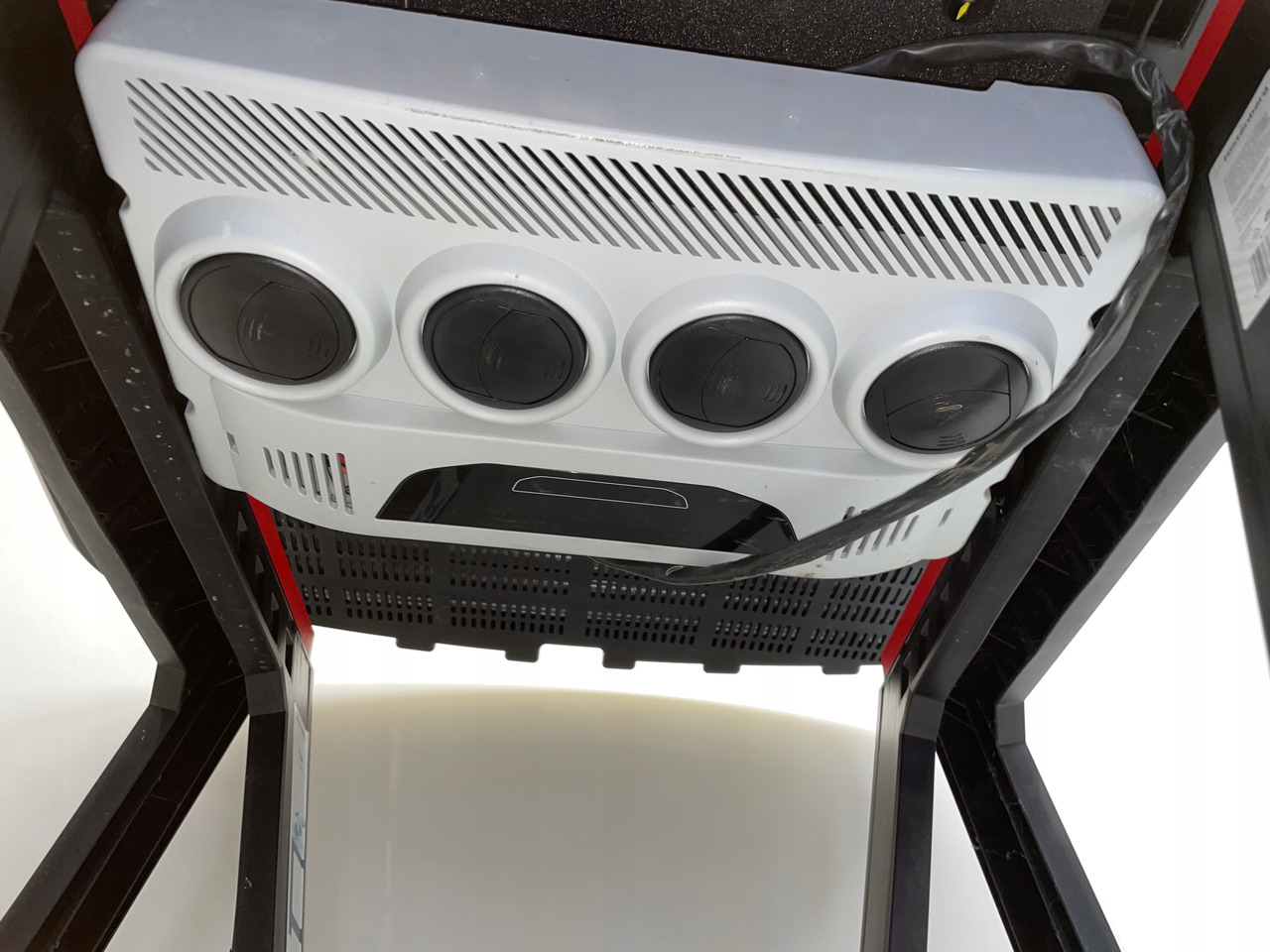 KLIMATYZACJA POSTOJOWA SLIM SCANIA NTG MC2358116 - Kompresor klima uređaja za Kamion: slika 5 KLIMATYZACJA POSTOJOWA SLIM SCANIA NTG MC2358116 - Kompresor klima uređaja za Kamion: slika 5