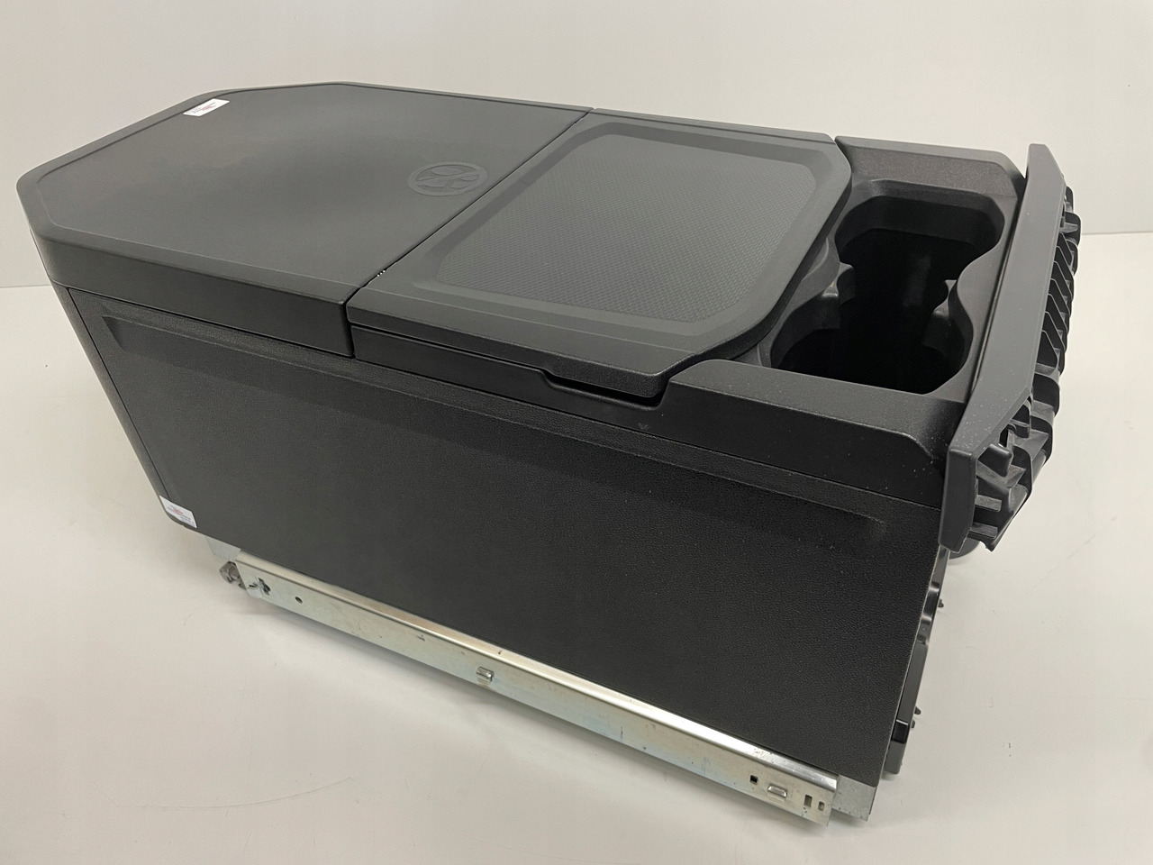 LODÓWKA DAF XF XG + 2321324 - Kabina i enterijer za Kamion: slika 1 LODÓWKA DAF XF XG + 2321324 - Kabina i enterijer za Kamion: slika 1