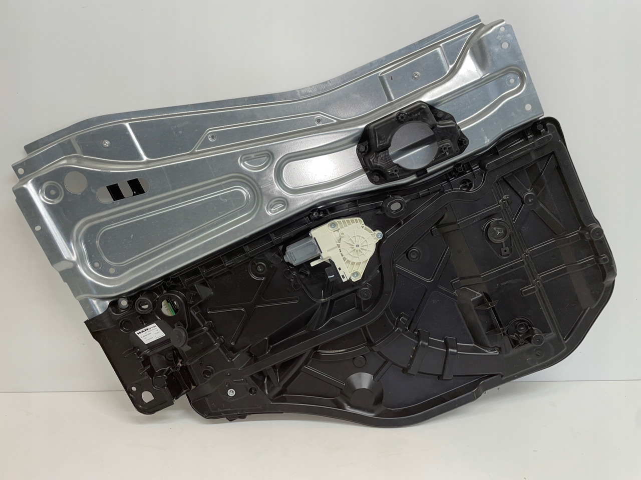 MECHANIZM PODNOSZENIA SZYB MAN TGS TGX TGL 3 TG3 81626456065 - Vrata i delovi za Kamion: slika 2 MECHANIZM PODNOSZENIA SZYB MAN TGS TGX TGL 3 TG3 81626456065 - Vrata i delovi za Kamion: slika 2