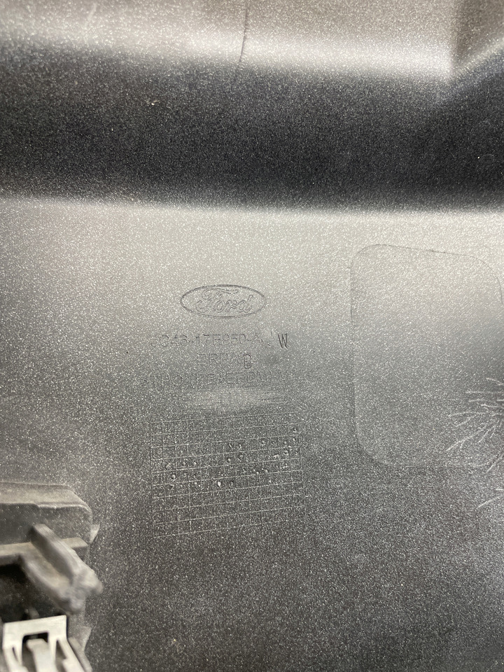 PRAWA OSŁONA OKULAR ZDERZAK FORD F-MAX JC46-17E950-A - Branik za Kamion: slika 5 PRAWA OSŁONA OKULAR ZDERZAK FORD F-MAX JC46-17E950-A - Branik za Kamion: slika 5