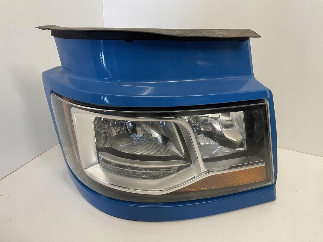 PRAWY REFLEKTOR SCANIA S NAKŁADKA OSŁONA LAMPY - Prednja svetla za Kamion: slika 1 PRAWY REFLEKTOR SCANIA S NAKŁADKA OSŁONA LAMPY - Prednja svetla za Kamion: slika 1