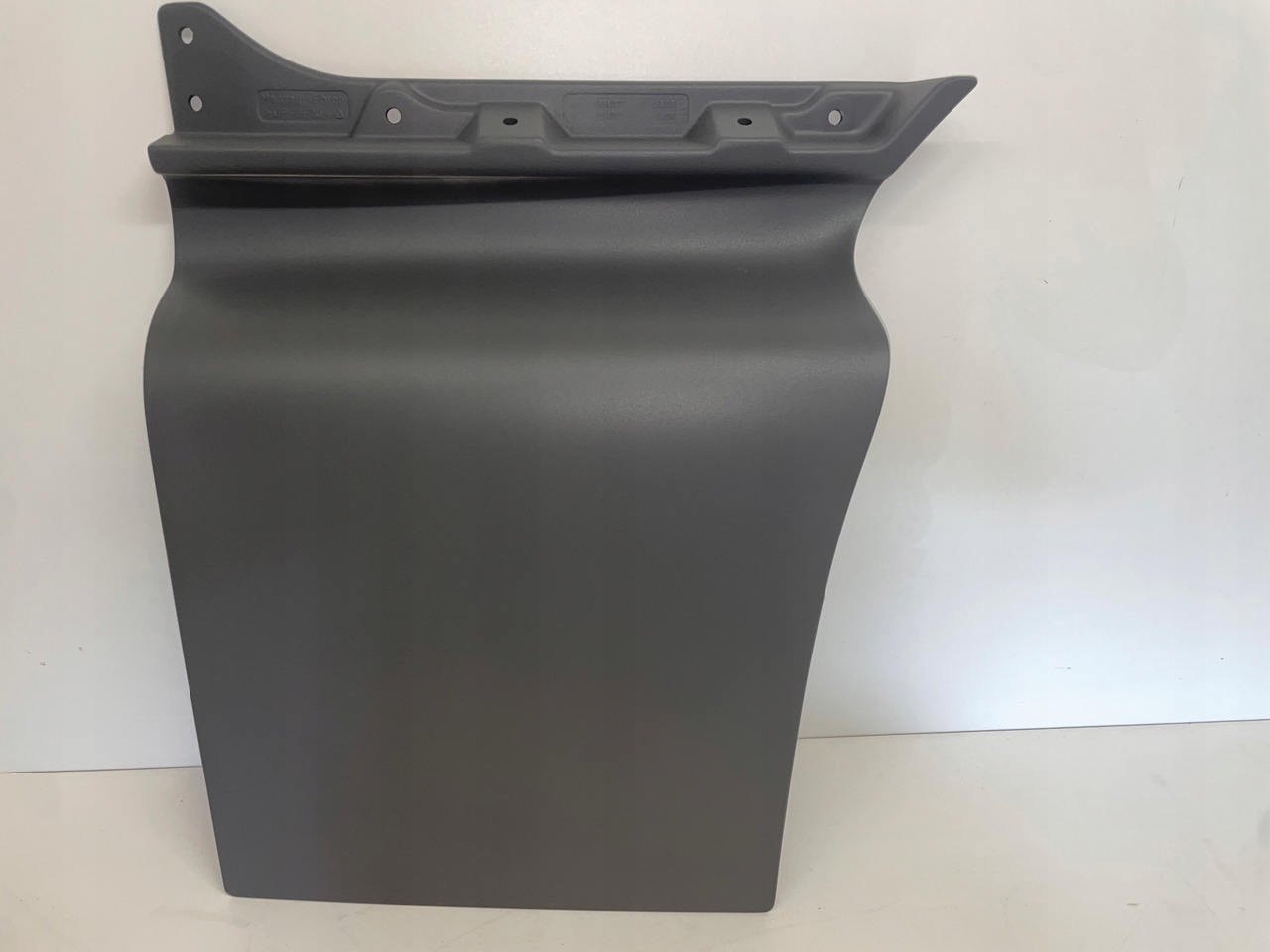 PRZEDŁUŻENIE DRZWI MAN TGS TGA 81626100021 - Vrata i delovi za Kamion: slika 1 PRZEDŁUŻENIE DRZWI MAN TGS TGA 81626100021 - Vrata i delovi za Kamion: slika 1