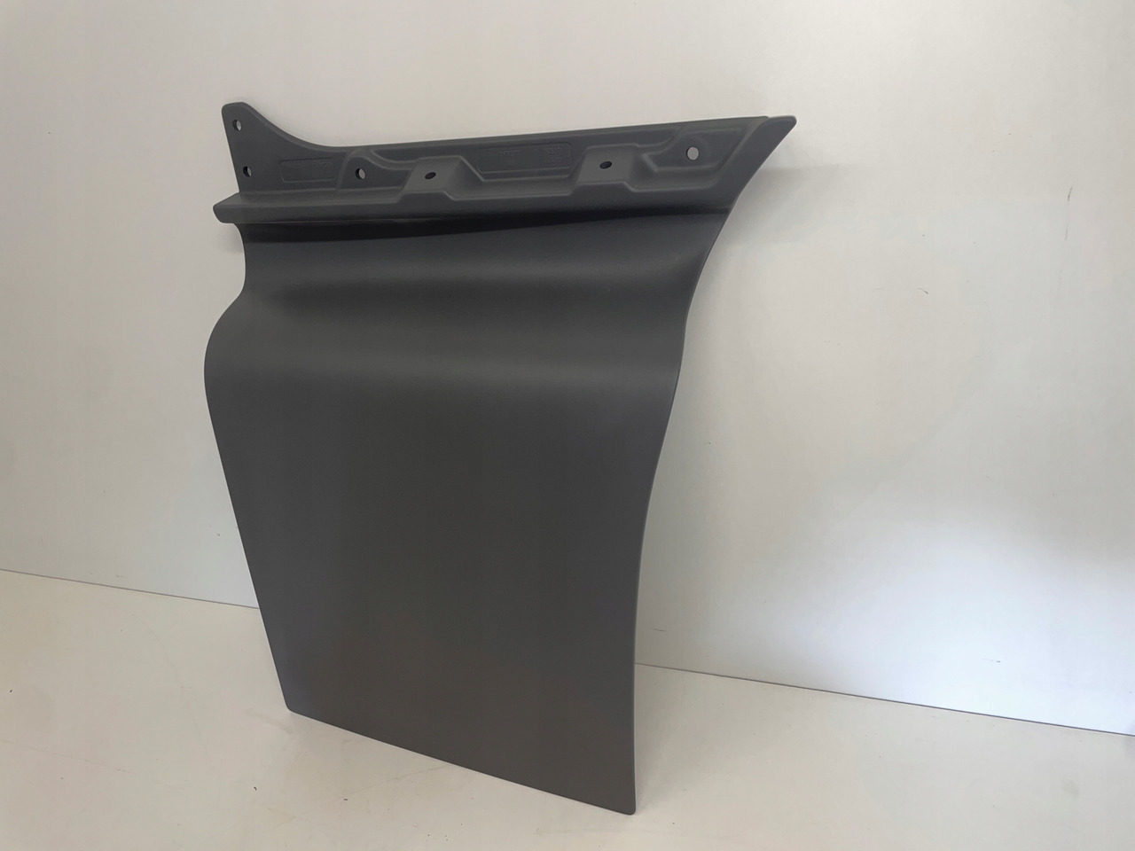 PRZEDŁUŻENIE DRZWI MAN TGS TGA 81626100021 - Vrata i delovi za Kamion: slika 3 PRZEDŁUŻENIE DRZWI MAN TGS TGA 81626100021 - Vrata i delovi za Kamion: slika 3