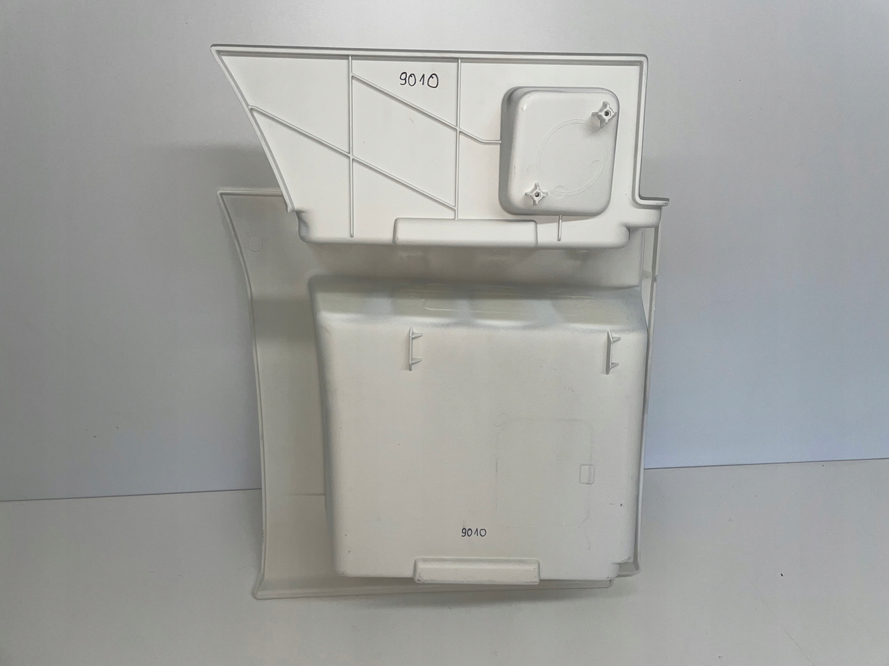 STOPIEŃ STOPNICA MAN TGX 3 TG3 - Prag za Kamion: slika 3 STOPIEŃ STOPNICA MAN TGX 3 TG3 - Prag za Kamion: slika 3