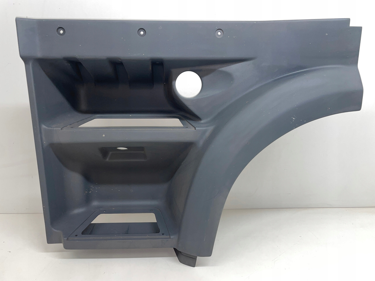 STOPNICA STOPIEŃ DAF XF 105 1836304 1836306 - Prag za Kamion: slika 1 STOPNICA STOPIEŃ DAF XF 105 1836304 1836306 - Prag za Kamion: slika 1